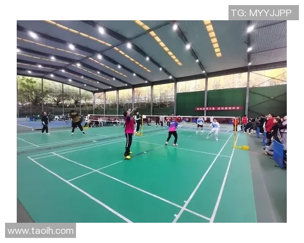 南京羽毛球队与重庆羽毛球队赛后状态分析与复盘总结